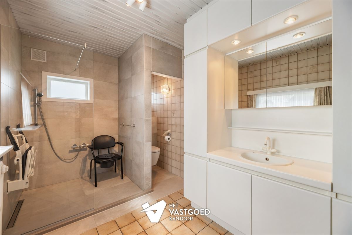 PERFECT ONDERHOUDEN WONING OP IDEALE LIGGING!