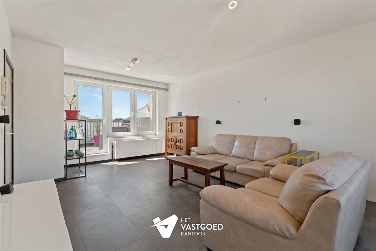 GERENOVEERD APPARTEMENT MET 2 TERRASSEN OP TOPLOCATIE TE HASSELT CENTRUM