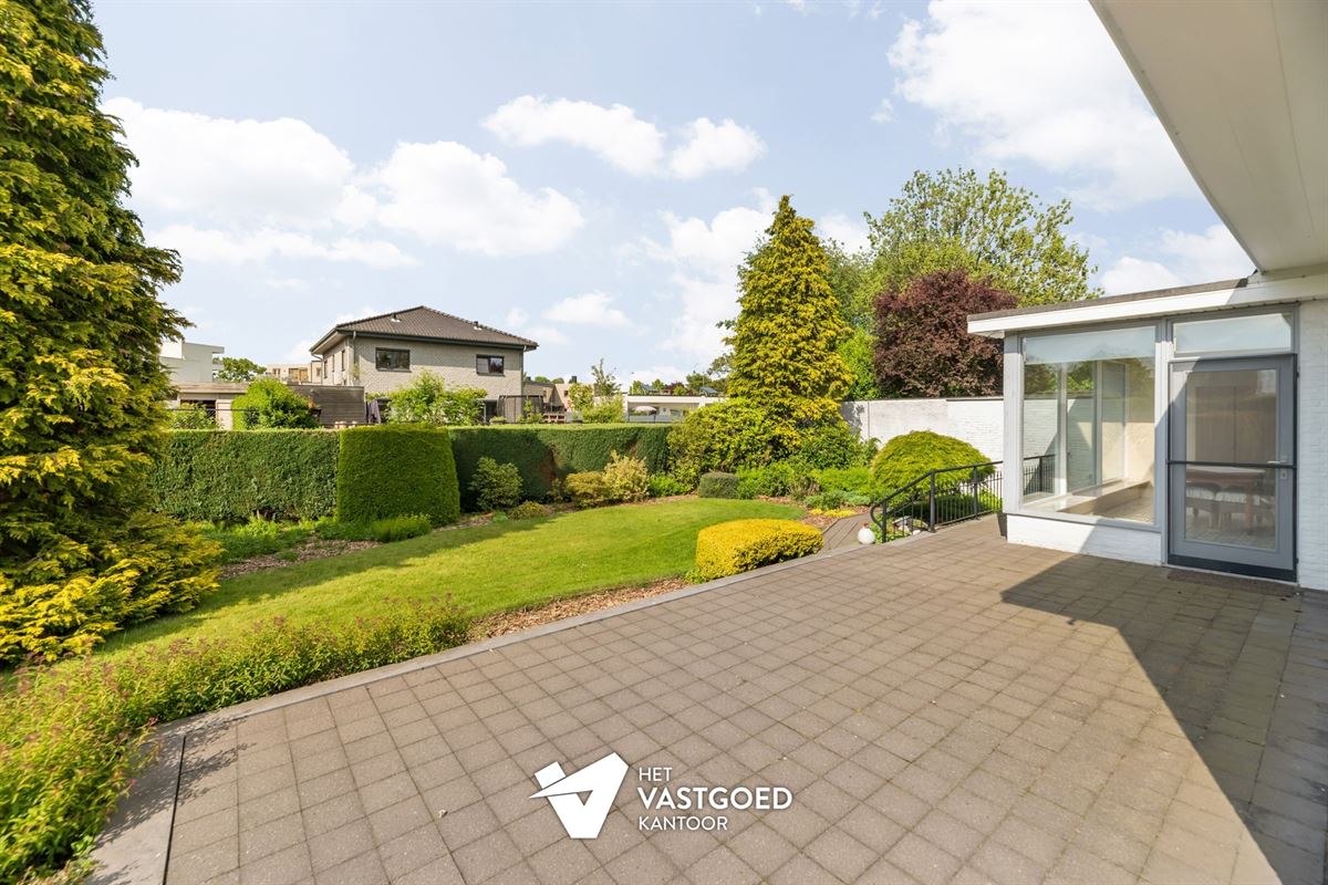 PERFECT ONDERHOUDEN WONING OP IDEALE LIGGING!