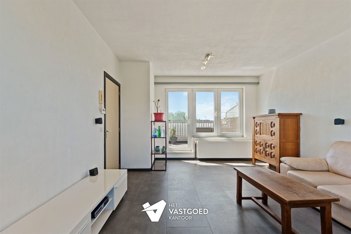 GERENOVEERD APPARTEMENT MET 2 TERRASSEN OP TOPLOCATIE TE HASSELT CENTRUM
