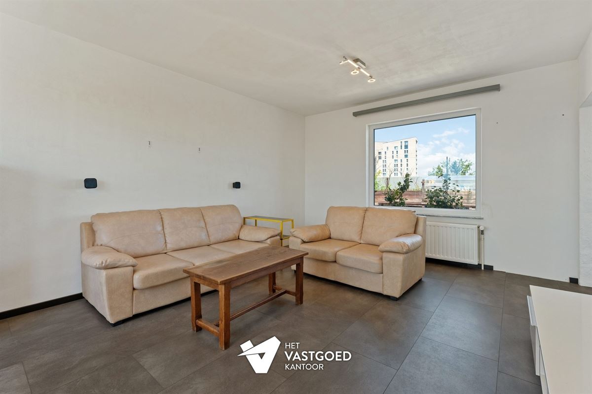 GERENOVEERD APPARTEMENT MET 2 TERRASSEN OP TOPLOCATIE TE HASSELT CENTRUM