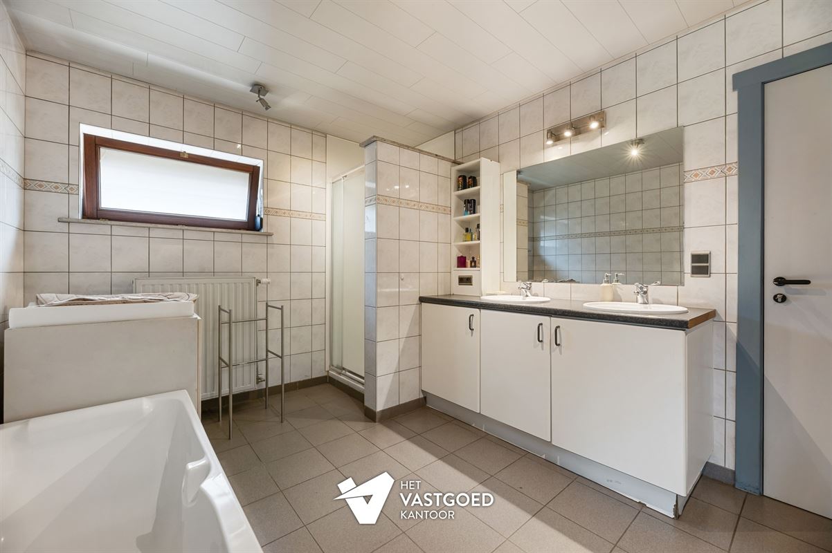 RUIME WONING (5 SLPKS) MET WERKHUIS 120M2 OP TOP-LIGGING!