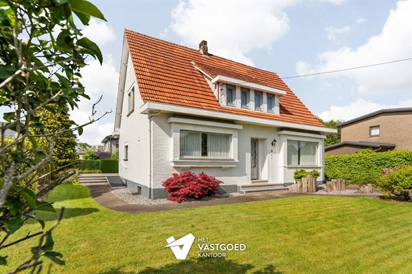 PERFECT ONDERHOUDEN WONING OP IDEALE LIGGING!