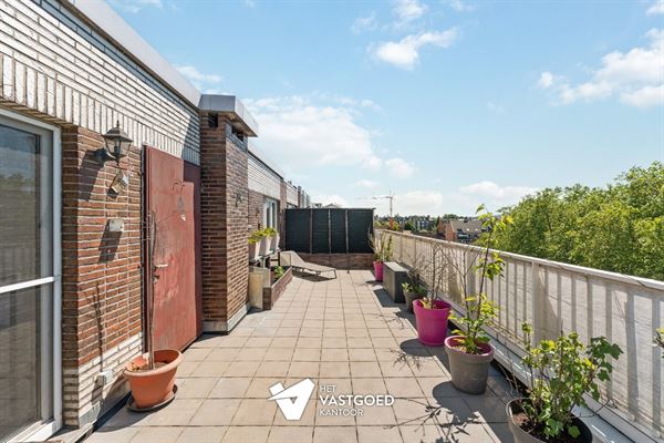 GERENOVEERD APPARTEMENT MET 2 TERRASSEN OP TOPLOCATIE TE HASSELT CENTRUM