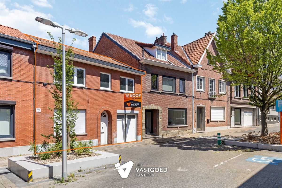ZEER INTERESSANT INVESTERINGSPROJECT VAN EEN REEDS GESTRIPTE WONING TE HASSELT CENTRUM