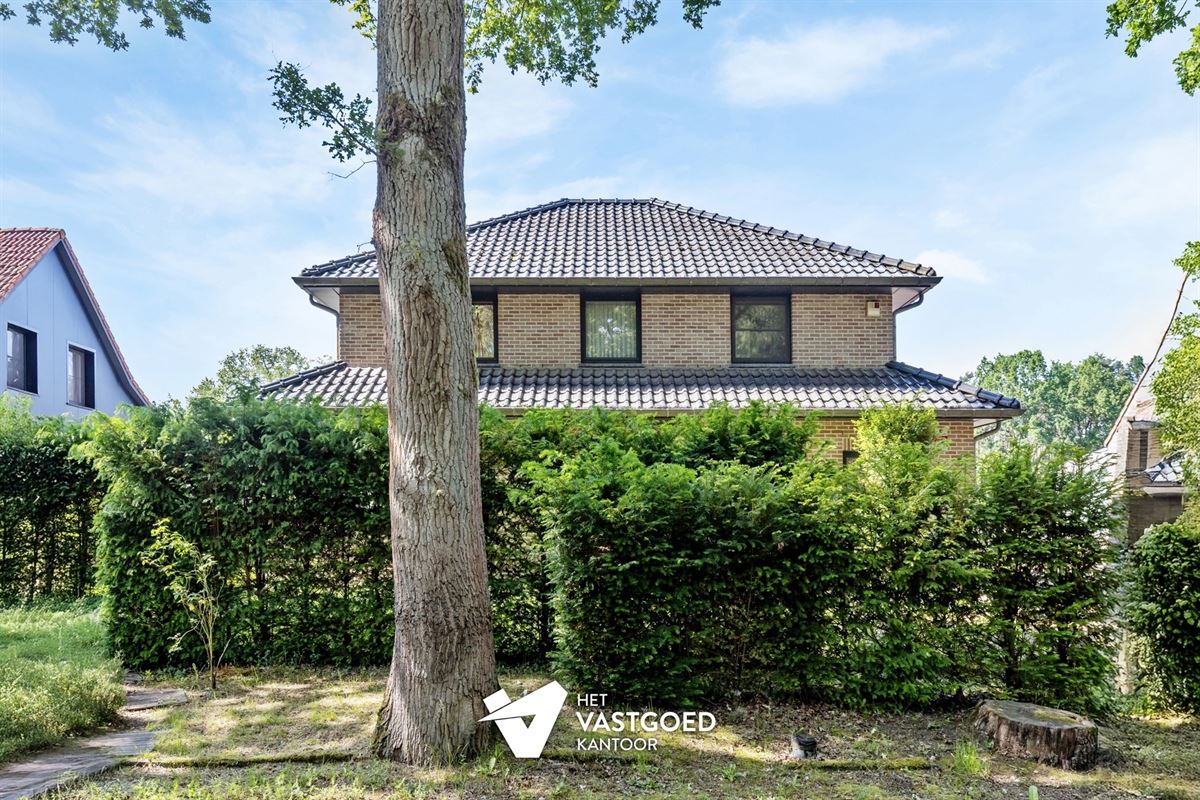 INSTAPKLARE WONING MET 3 SLAAPKAMERS OP EEN RUIM PERCEEL MIDDEN IN HET GROEN TE HEPPEN
