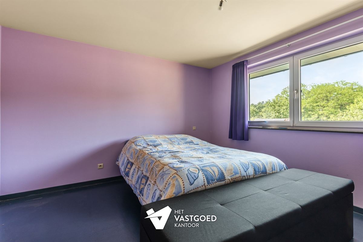 INSTAPKLARE WONING MET 3 SLAAPKAMERS OP EEN RUIM PERCEEL MIDDEN IN HET GROEN TE HEPPEN