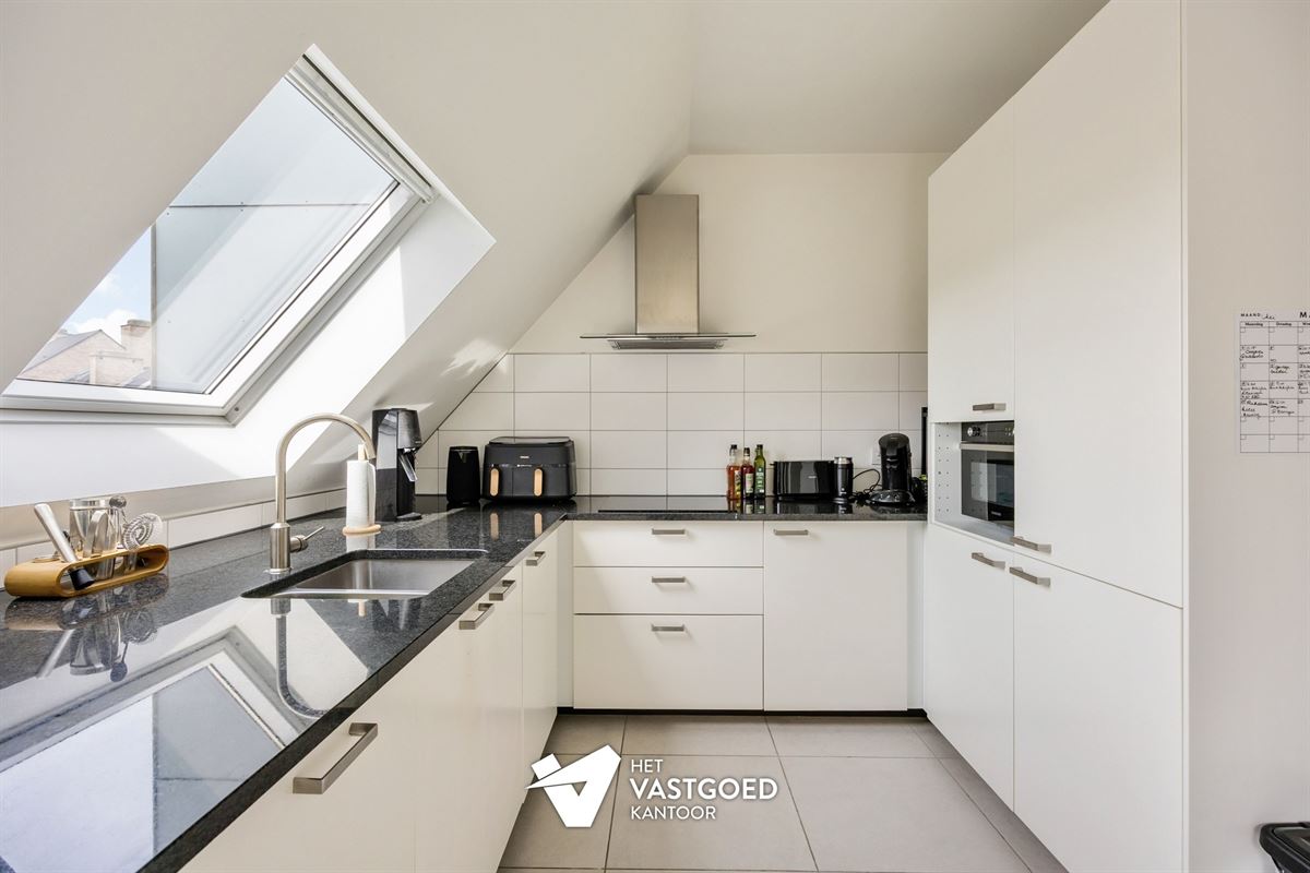 LEUK APPARTEMENT MET 1 SLAAPKAMER EN LEUK TERRAS OP TOPLOCATIE TE TESSENDERLO CENTRUM