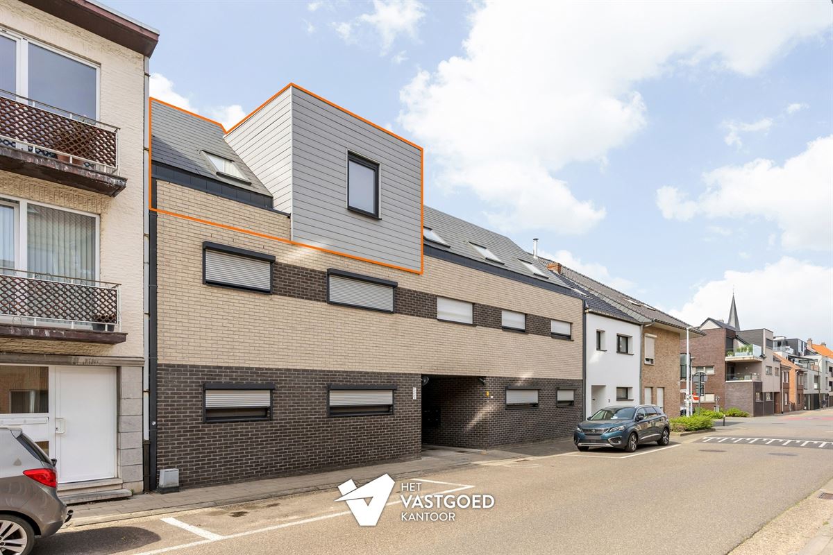 LEUK APPARTEMENT MET 1 SLAAPKAMER EN LEUK TERRAS OP TOPLOCATIE TE TESSENDERLO CENTRUM