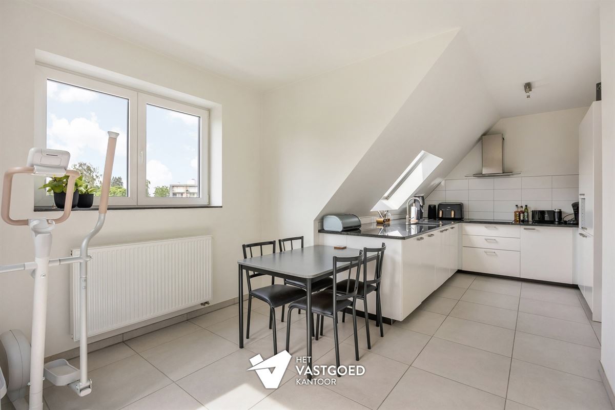 LEUK APPARTEMENT MET 1 SLAAPKAMER EN LEUK TERRAS OP TOPLOCATIE TE TESSENDERLO CENTRUM