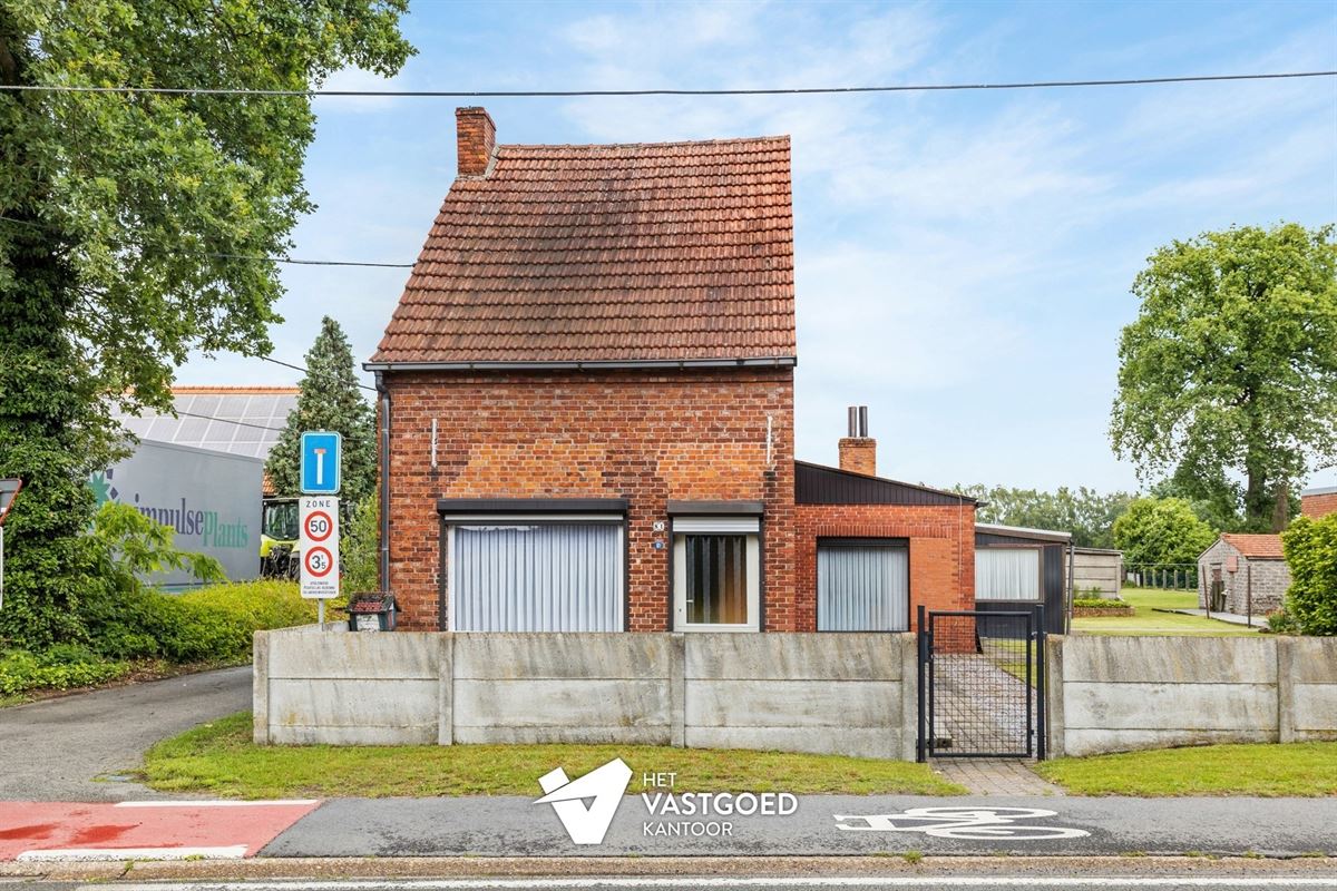 PERFECT ONDERHOUDEN WONING OP PRACHTIG PERCEEL NABIJ KEIHEUVEL
