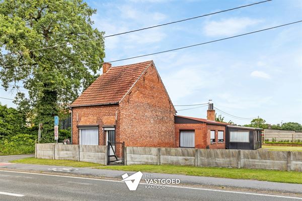 PERFECT ONDERHOUDEN WONING OP PRACHTIG PERCEEL NABIJ KEIHEUVEL