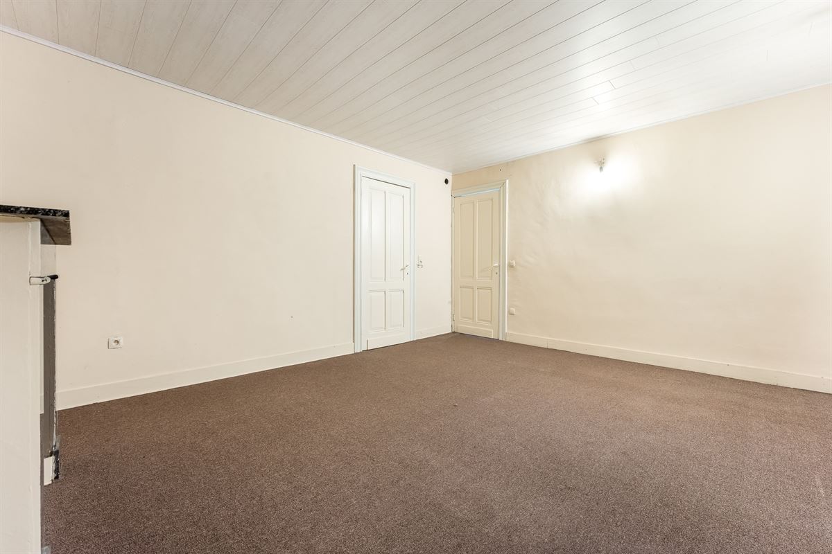 RUIM APPARTEMENT VAN 199 M² MET 2 SLAAPKAMERS, TUIN EN TERRAS OP TOPLOCATIE IN BALEN CENTRUM!