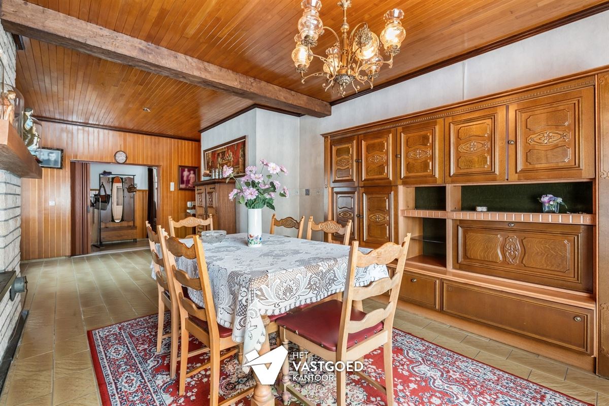 PERFECT ONDERHOUDEN WONING OP PRACHTIG PERCEEL NABIJ KEIHEUVEL