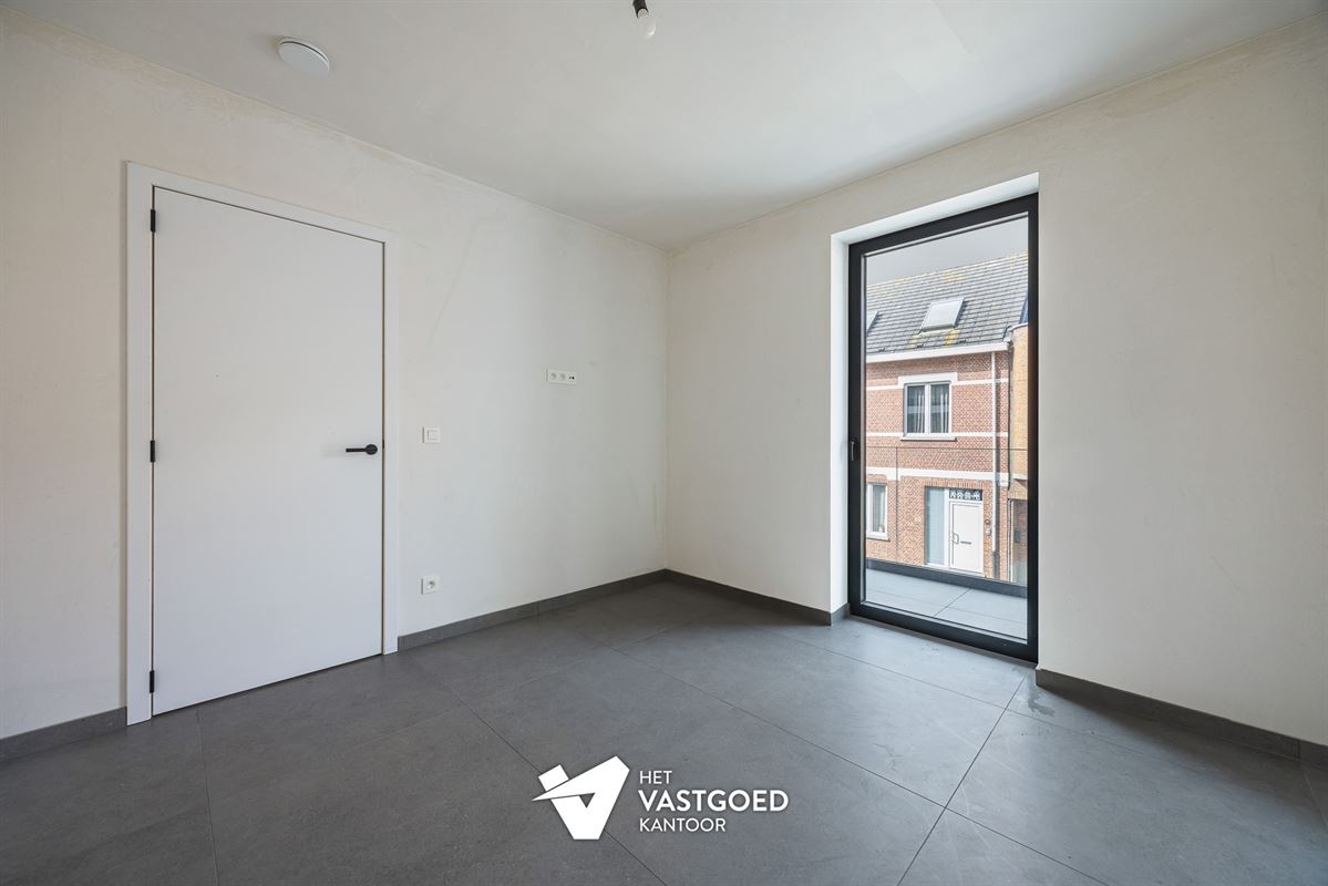 RUIM 1-SLAAPKAMERAPPARTEMENT MET AANGENAME BUITENRUIMTE