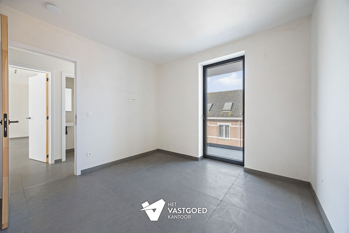 RUIM EN LICHTRIJK APPARTEMENT MET 1 SLAAPKAMER