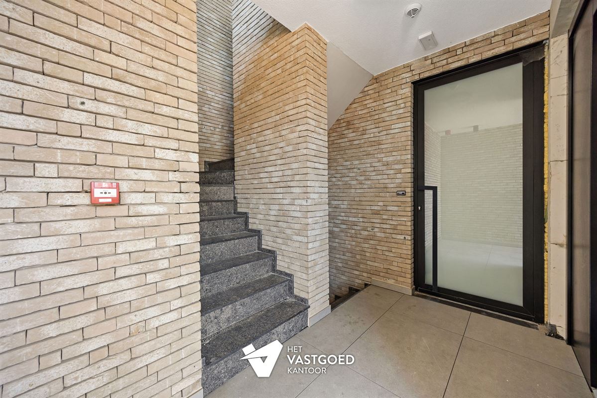 COMFORTABEL 2-SLAAPKAMERAPPARTEMENT OP CENTRALE LIGGING TE HAM