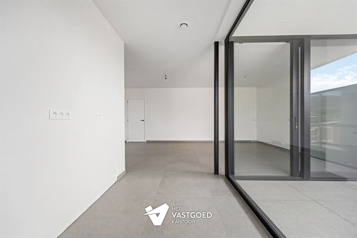 COMFORTABEL 2-SLAAPKAMERAPPARTEMENT OP CENTRALE LIGGING TE HAM