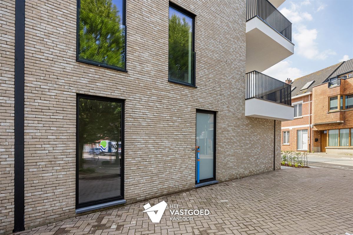 GELIJKVLOERS WONEN MET RUIM TERRAS (TUIN) - 6% BTW MOGELIJK!