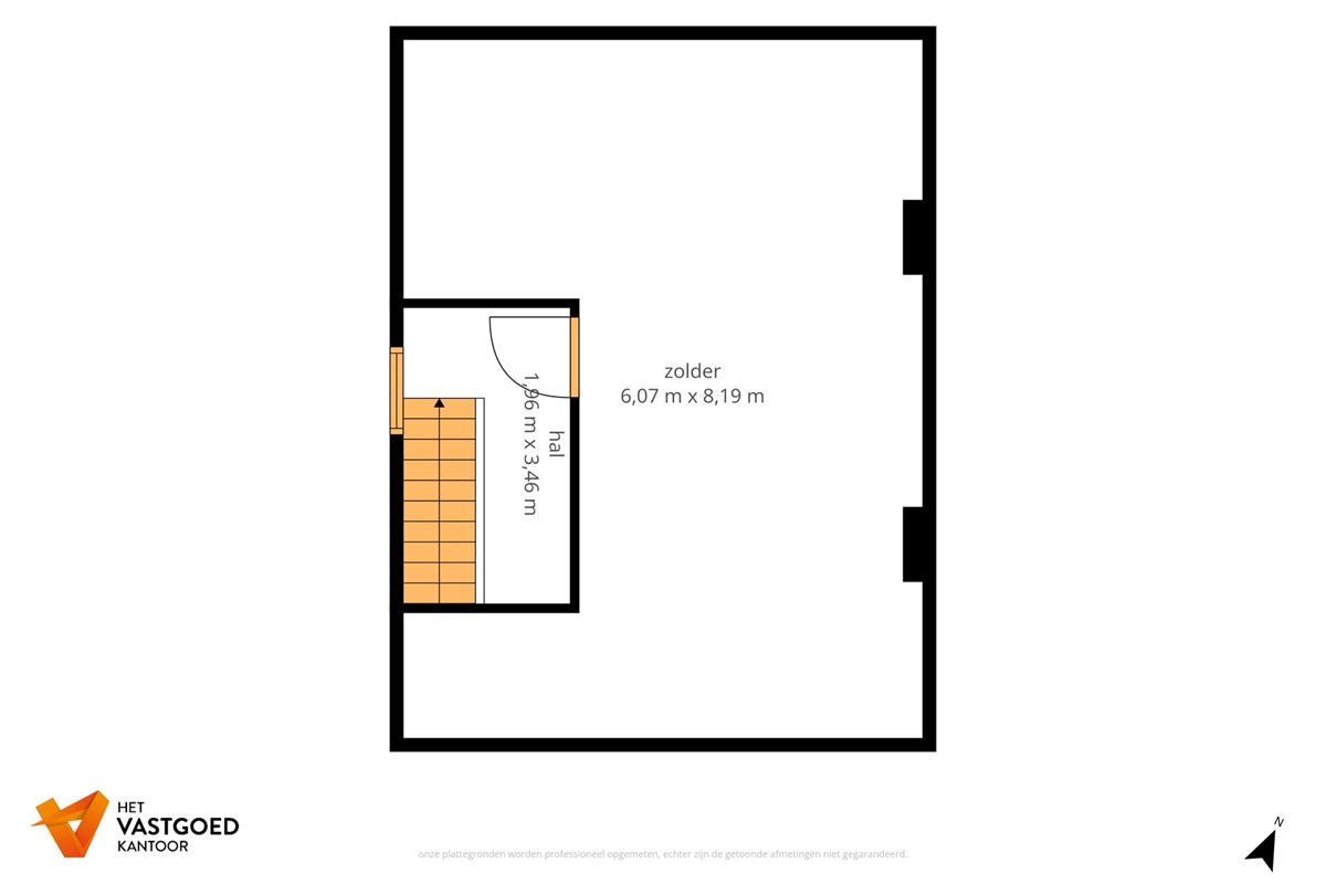 WONING MET POTENTIEEL EN CA 90M2 BIJGEBOUWEN OP MOOIE LIGGING