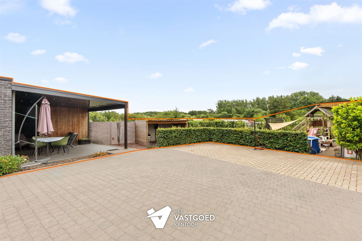 PERFECT ONDERHOUDEN EN ENERGIEZUINIG GELIJKVLOERS APPARTEMENT (165M²) EN TUIN TE BERINGEN
