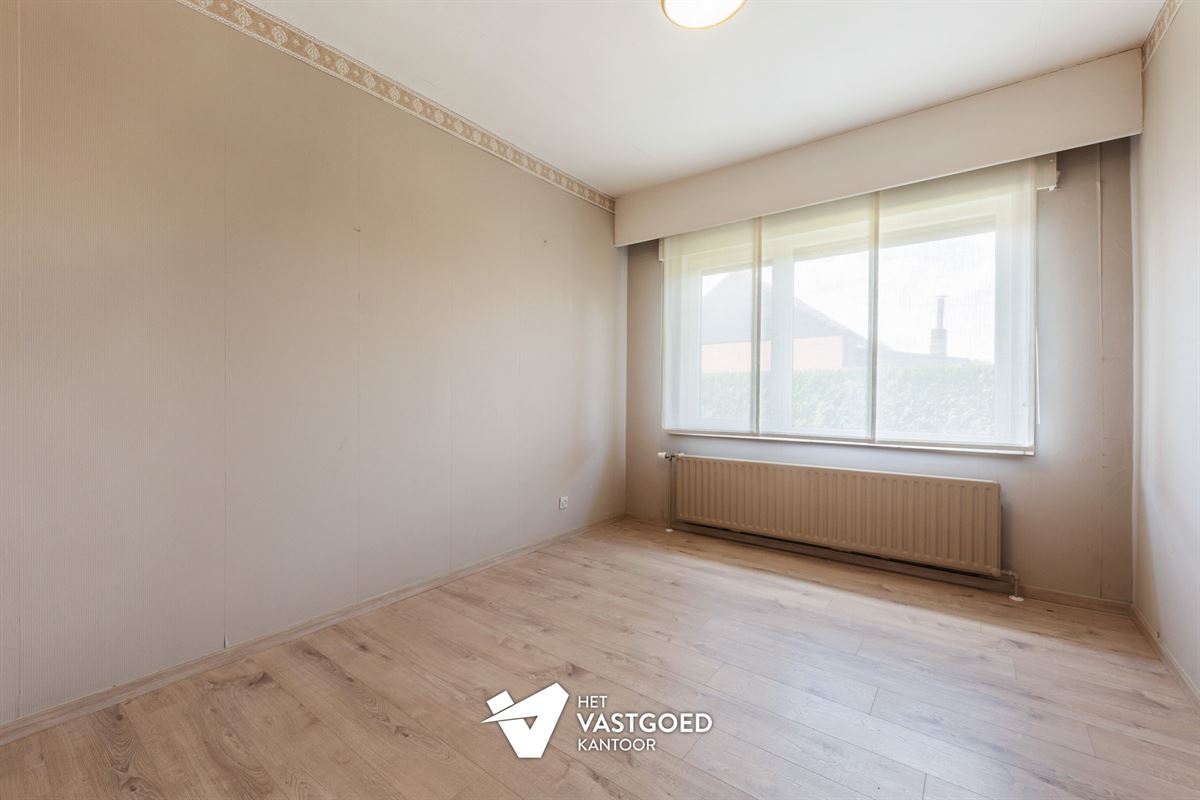 INSTAPKLARE GELIJKVLOERSE WONING OP RUSTIGE LIGGING