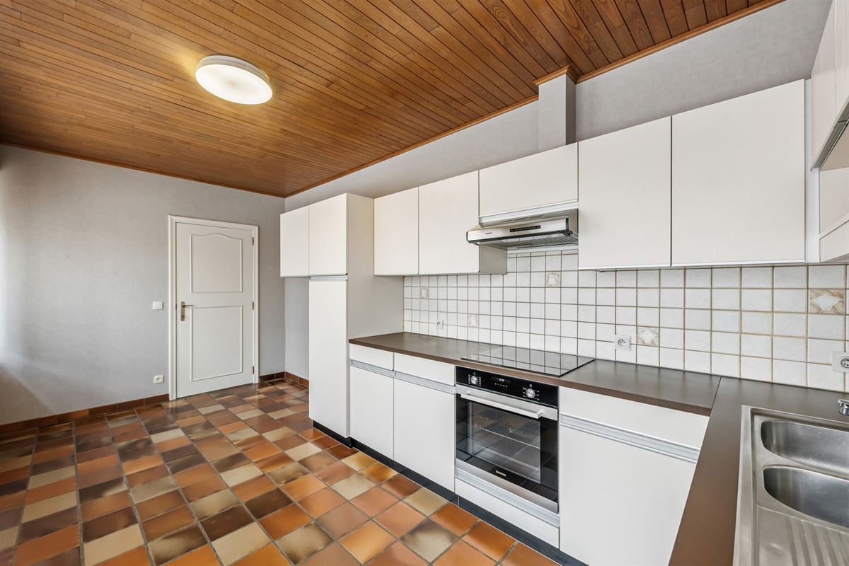 INSTAPKLARE GELIJKVLOERSE WONING OP RUSTIGE LIGGING