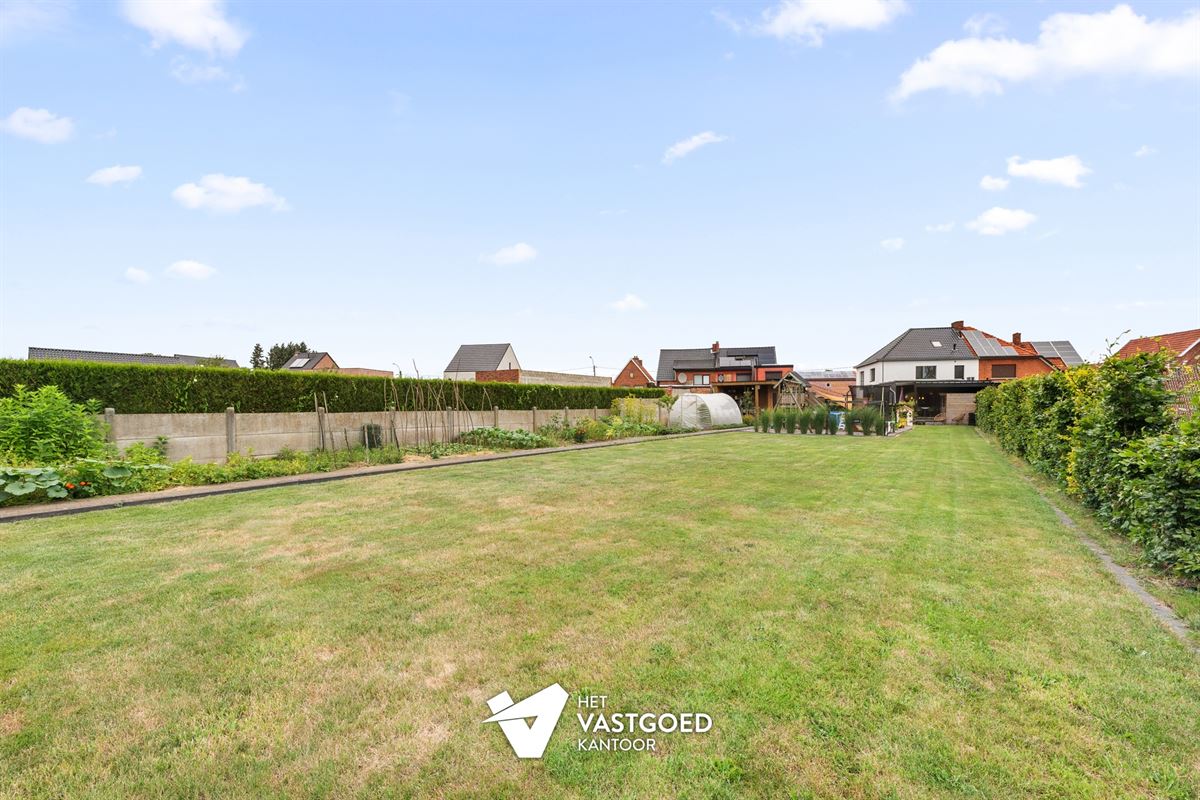 PERFECT ONDERHOUDEN EN ENERGIEZUINIG GELIJKVLOERS APPARTEMENT (165M²) EN TUIN TE BERINGEN