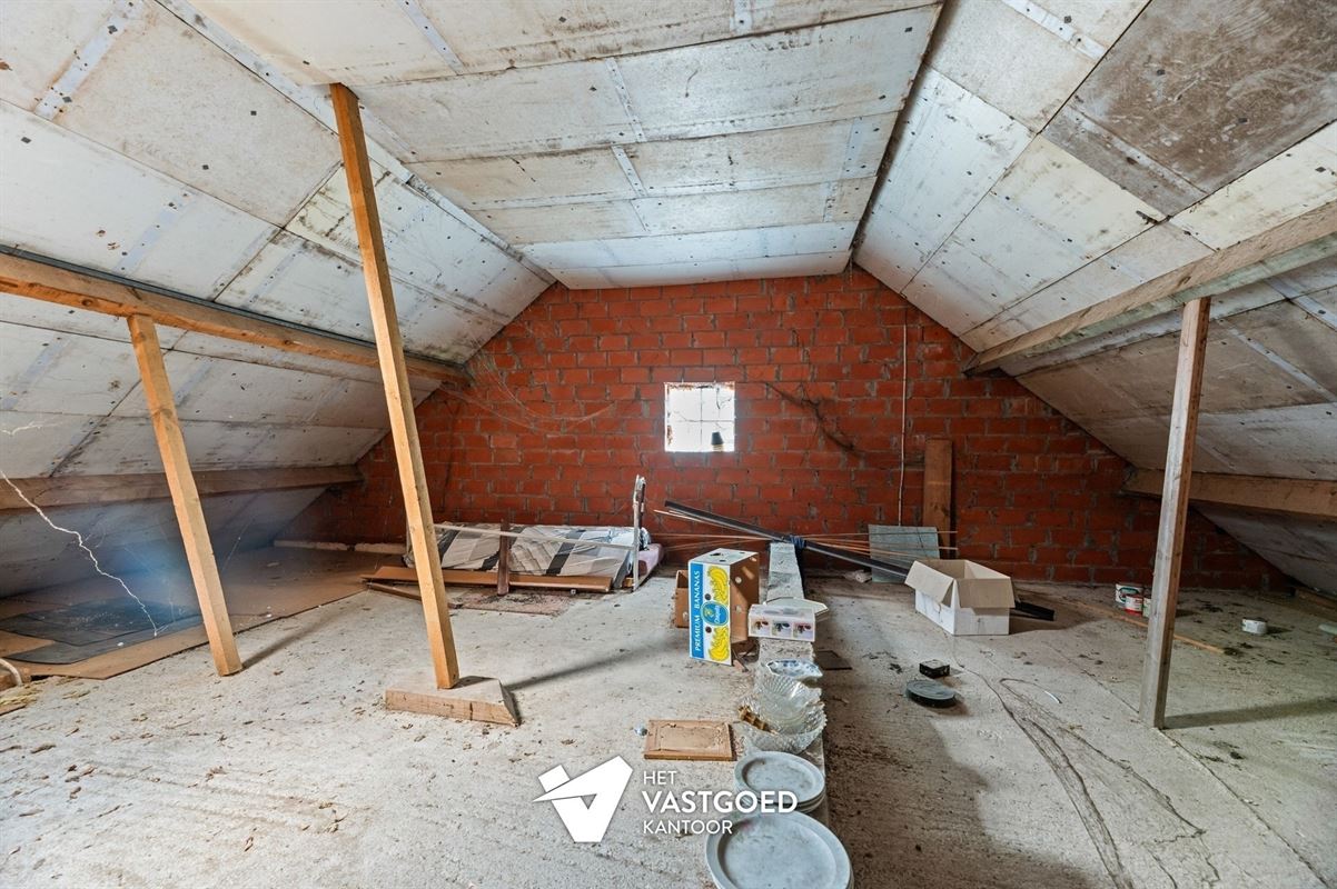 GELIJKVLOERSE WONING OP PRACHTIGE LIGGING OP 3060M2
