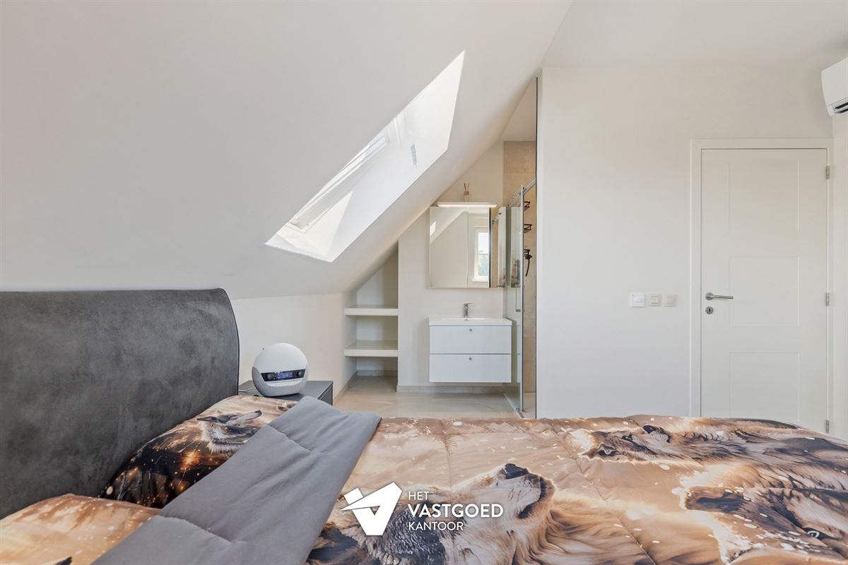 MODERNE EN ENERGIEZUINIGE KANGOEROEWONING OP UNIEKE LOCATIE IN MOL-RAUW