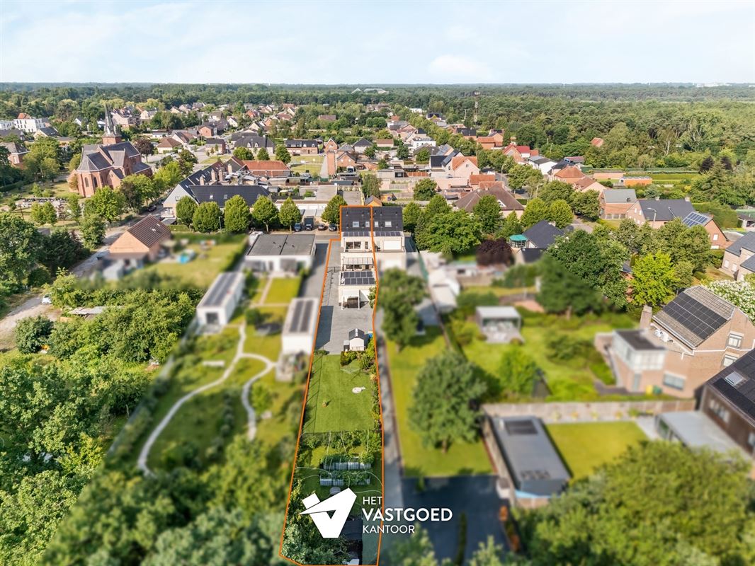 MODERNE EN ENERGIEZUINIGE KANGOEROEWONING OP UNIEKE LOCATIE IN MOL-RAUW