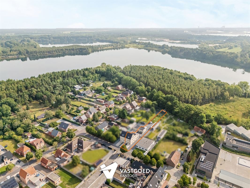 MODERNE EN ENERGIEZUINIGE KANGOEROEWONING OP UNIEKE LOCATIE IN MOL-RAUW