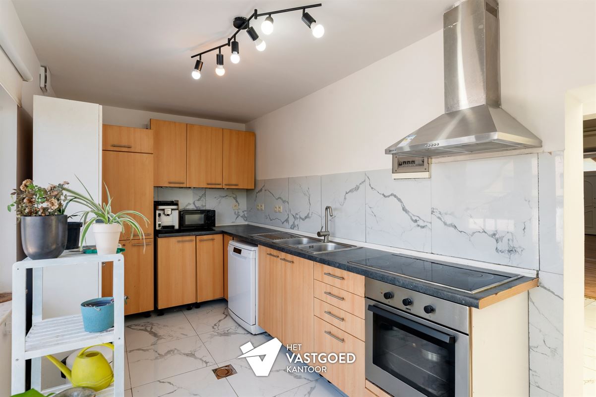 RECENT GERENOVEERDE WONING (172M²) MET 3 SLAAPKAMERS EN GEZELLIGE STADSTUIN TE MOLENSTEDE