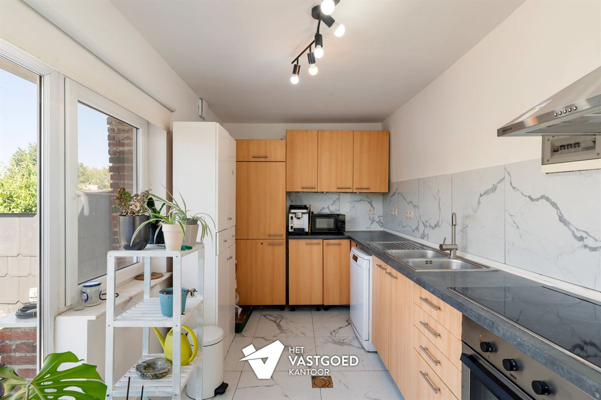 RECENT GERENOVEERDE WONING (172M²) MET 3 SLAAPKAMERS EN GEZELLIGE STADSTUIN TE MOLENSTEDE