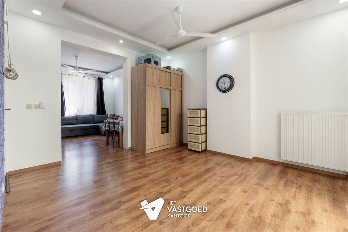 RECENT GERENOVEERDE WONING (172M²) MET 3 SLAAPKAMERS EN GEZELLIGE STADSTUIN TE MOLENSTEDE