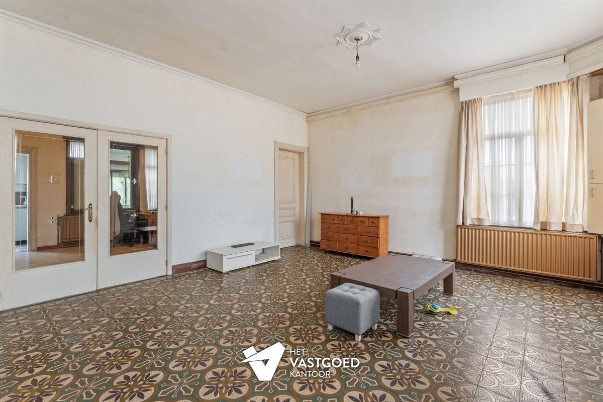 KARAKTERVOLLE RENOVATIEWONING MET 3 SLAAPKAMERS EN VEEL POTENTIEEL IN BALEN