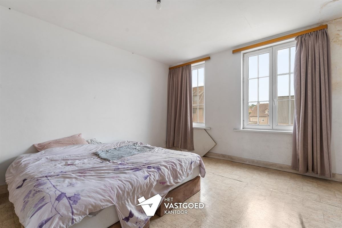 KARAKTERVOLLE RENOVATIEWONING MET 3 SLAAPKAMERS EN VEEL POTENTIEEL IN BALEN