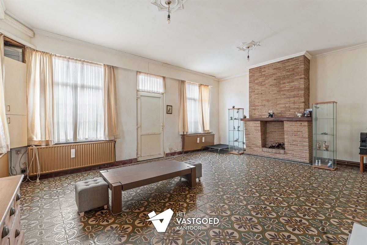 KARAKTERVOLLE RENOVATIEWONING MET 3 SLAAPKAMERS EN VEEL POTENTIEEL IN BALEN