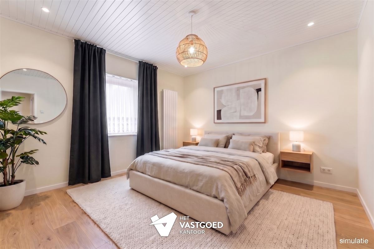 TE RENOVEREN KNUSSE WONING MET TUIN VAN 48A90CA EN LOODS EN GARAGE TE KAGGEVINNE