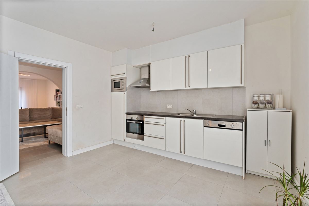 KNAPPE WONING (198M²) MET 3 SLAAPKAMERS + RUIME ZOLDER TE BEVERLO