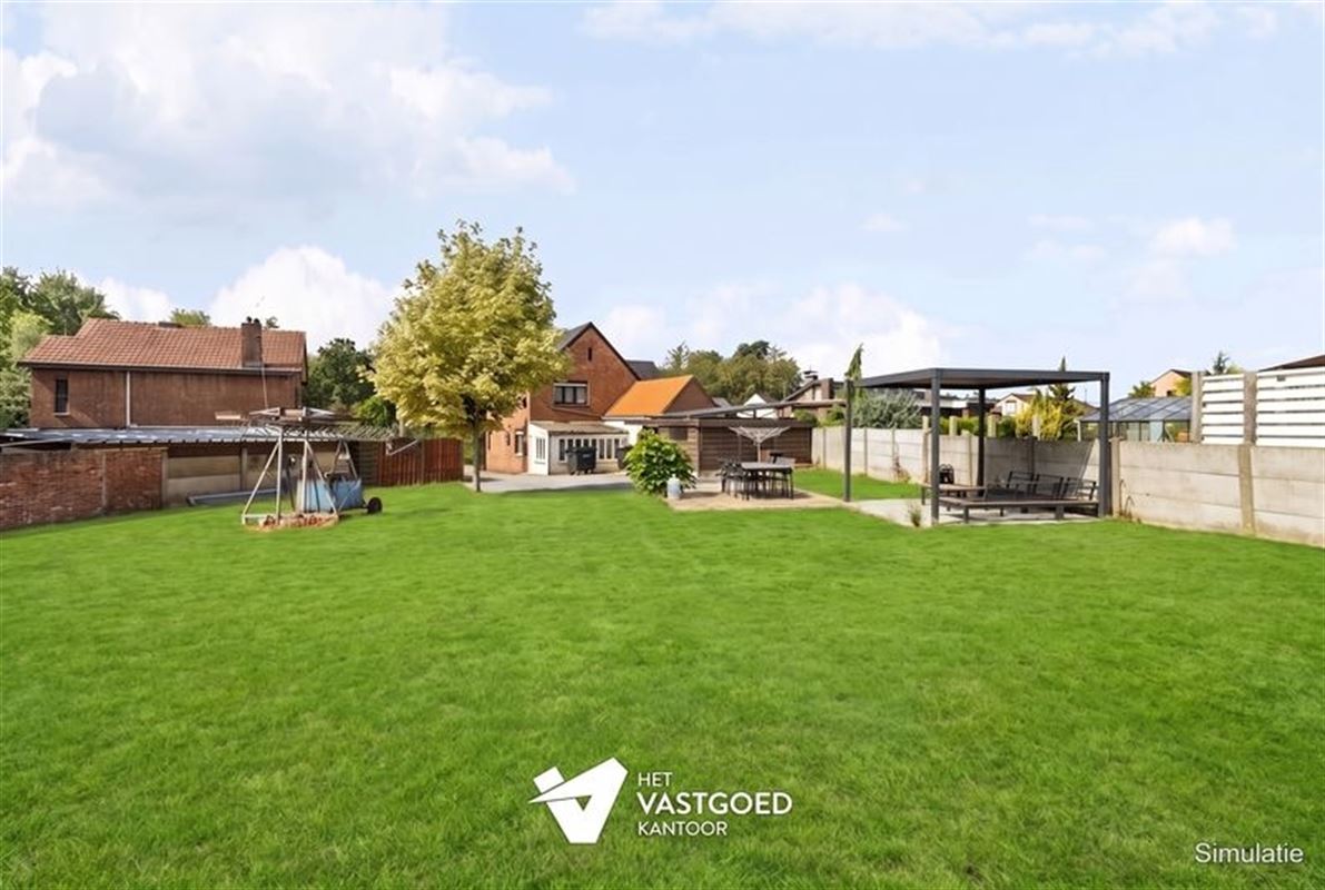 CHARMANTE WONING MET VEEL POTENTIEEL OP MOOI EN RUSTIG GELEGEN PERCEEL TE HAM
