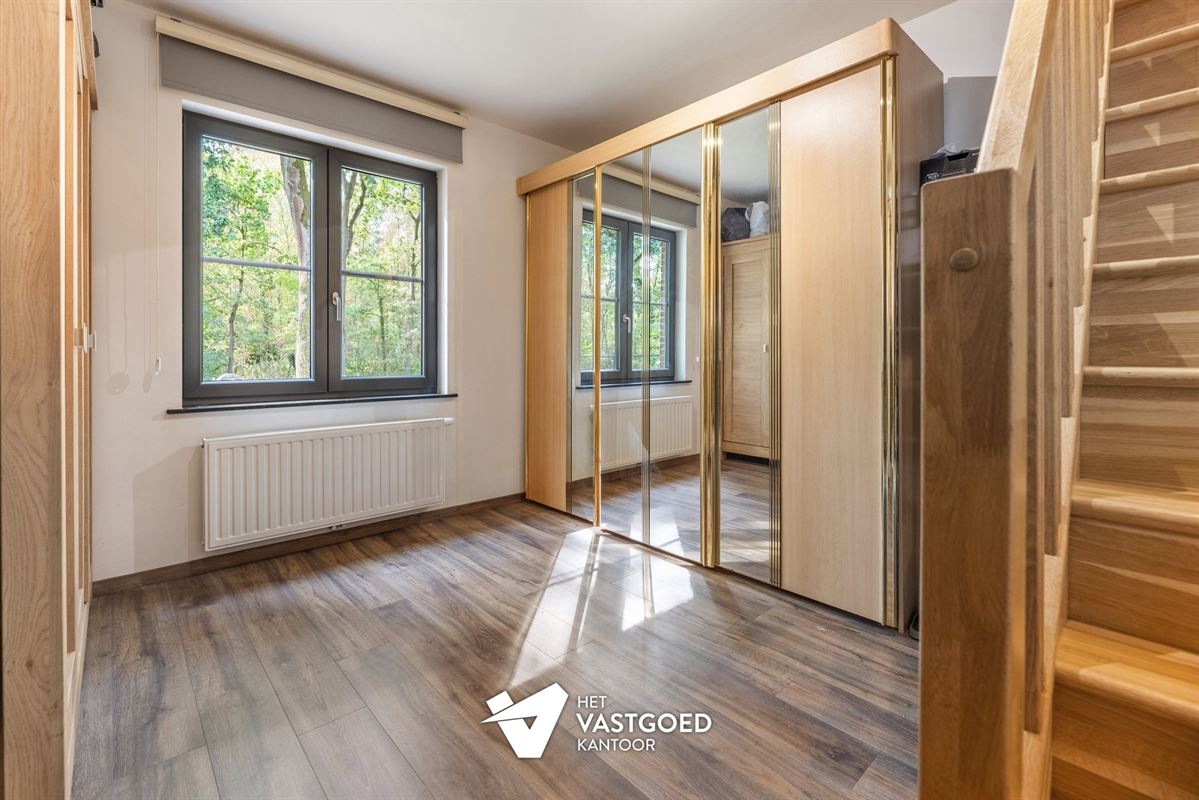 GERENOVEERDE WONING MET 3 SLAAPKAMERS UITERST RUSTIG GELEGEN TE HEPPEN