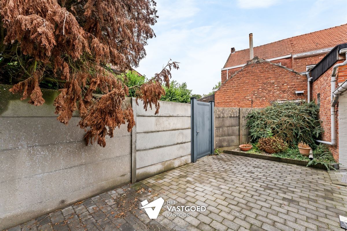 VERRASSEND RUIME WONING MET MOGELIJKHEDEN IN CENTRUM
