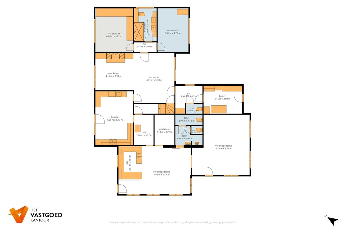 ZEER RUIME WONING MET ENORM VEEL MOGELIJKHEDEN OP 5320M²!