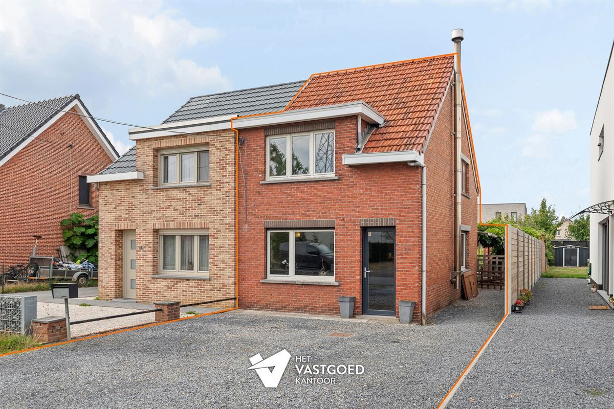 DEELS GERENOVEERDE WONING OP RUSTIGE LIGGING VLAK BIJ BE-MINE TE BERINGEN