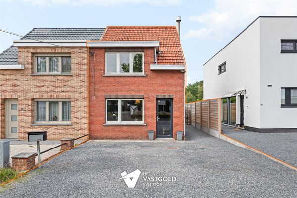 DEELS GERENOVEERDE WONING OP RUSTIGE LIGGING VLAK BIJ BE-MINE TE BERINGEN