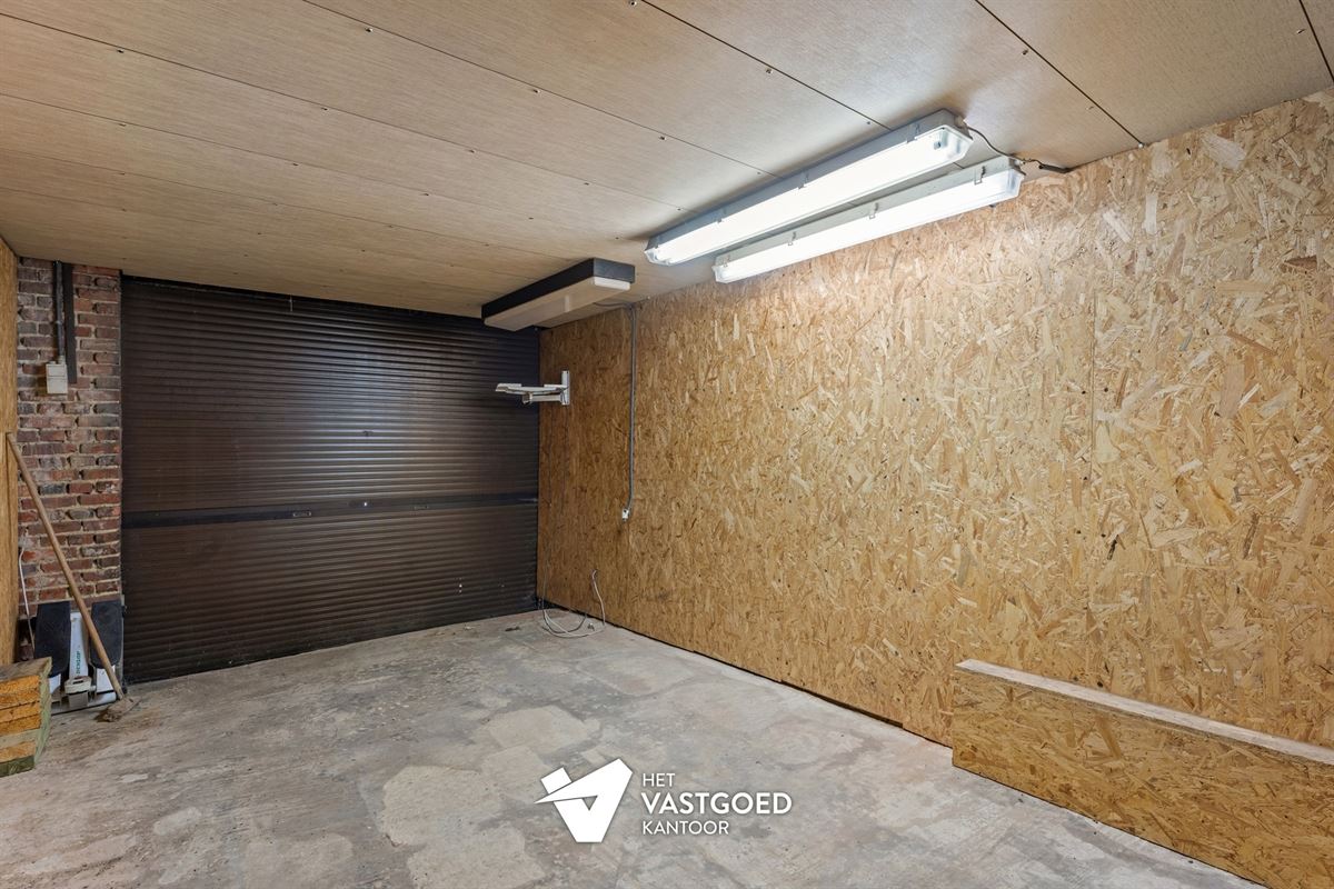 TE RENOVEREN WONING MET 3 SLAAPKAMERS TE BEVERLO