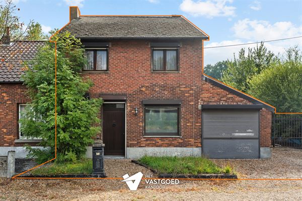 TE RENOVEREN WONING MET 3 SLAAPKAMERS TE BEVERLO