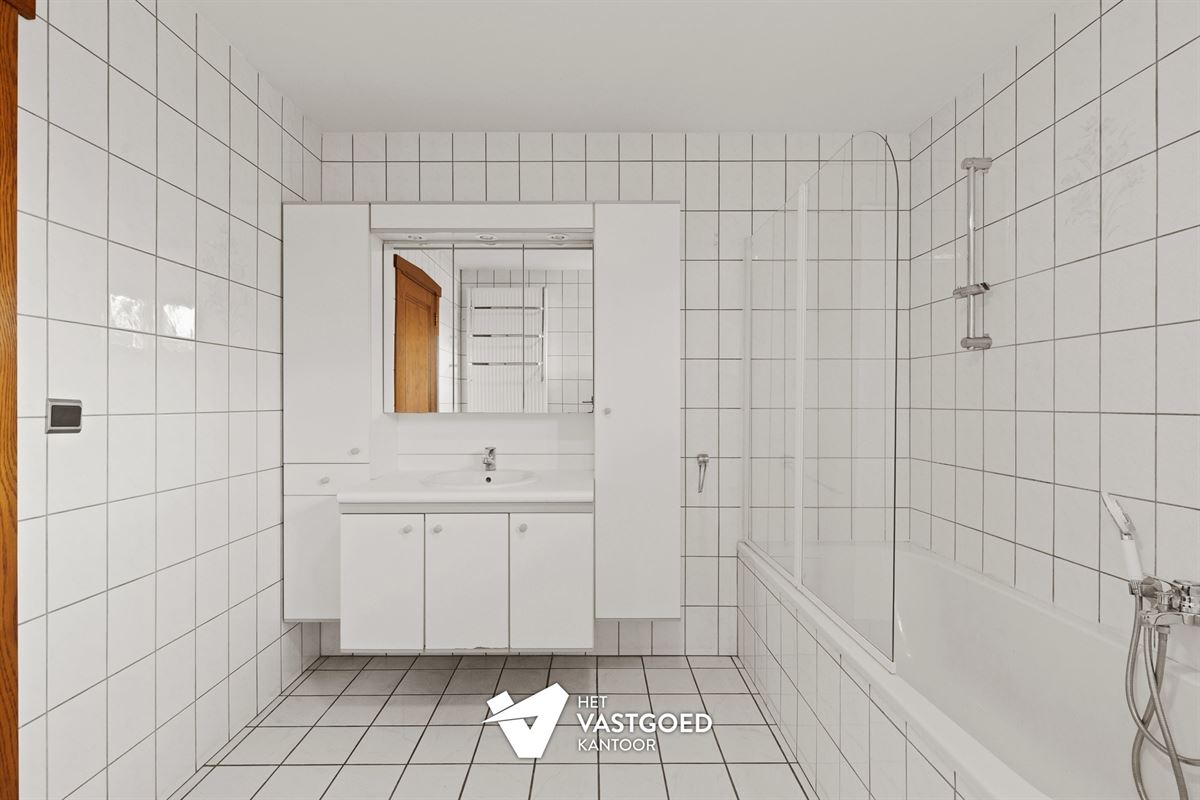 INSTAPKLARE OPEN WONING GELEGEN OP EEN RUSTIGE LIGGING