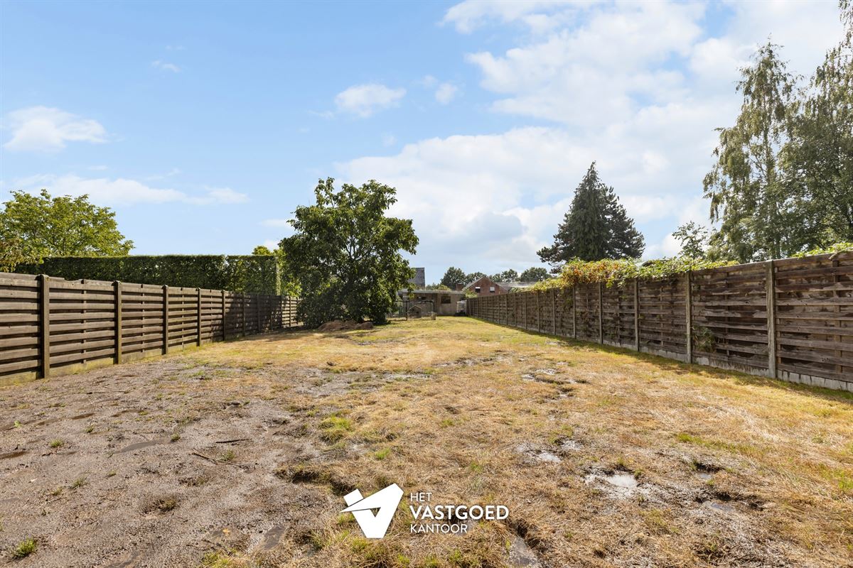 PERFECT ONDERHOUDEN, INSTAPKLARE WONING OP IDEALE LIGGING